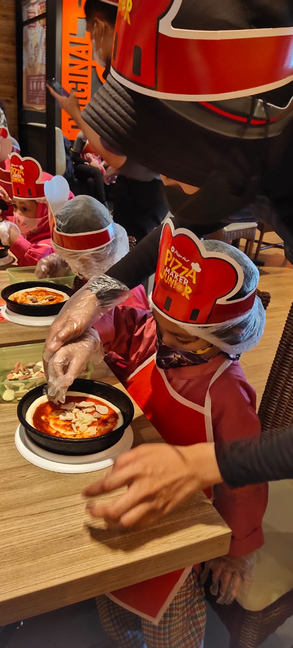 RA Ummi Cooking Class di Pizza Hut