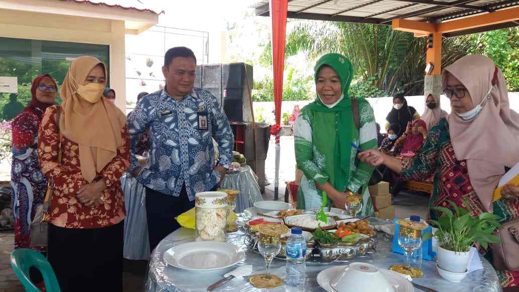 DWP Disdikbud Gelar Lomba Menyajikan Menu Makan Siang dan MC