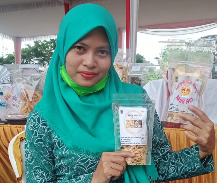 Cemilan Enak, Murah Meriah, Produk Mak Aci