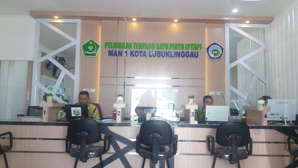 Layanan PTSP MAN 1 Lubuklinggau Layaknya Pelayanan Bank