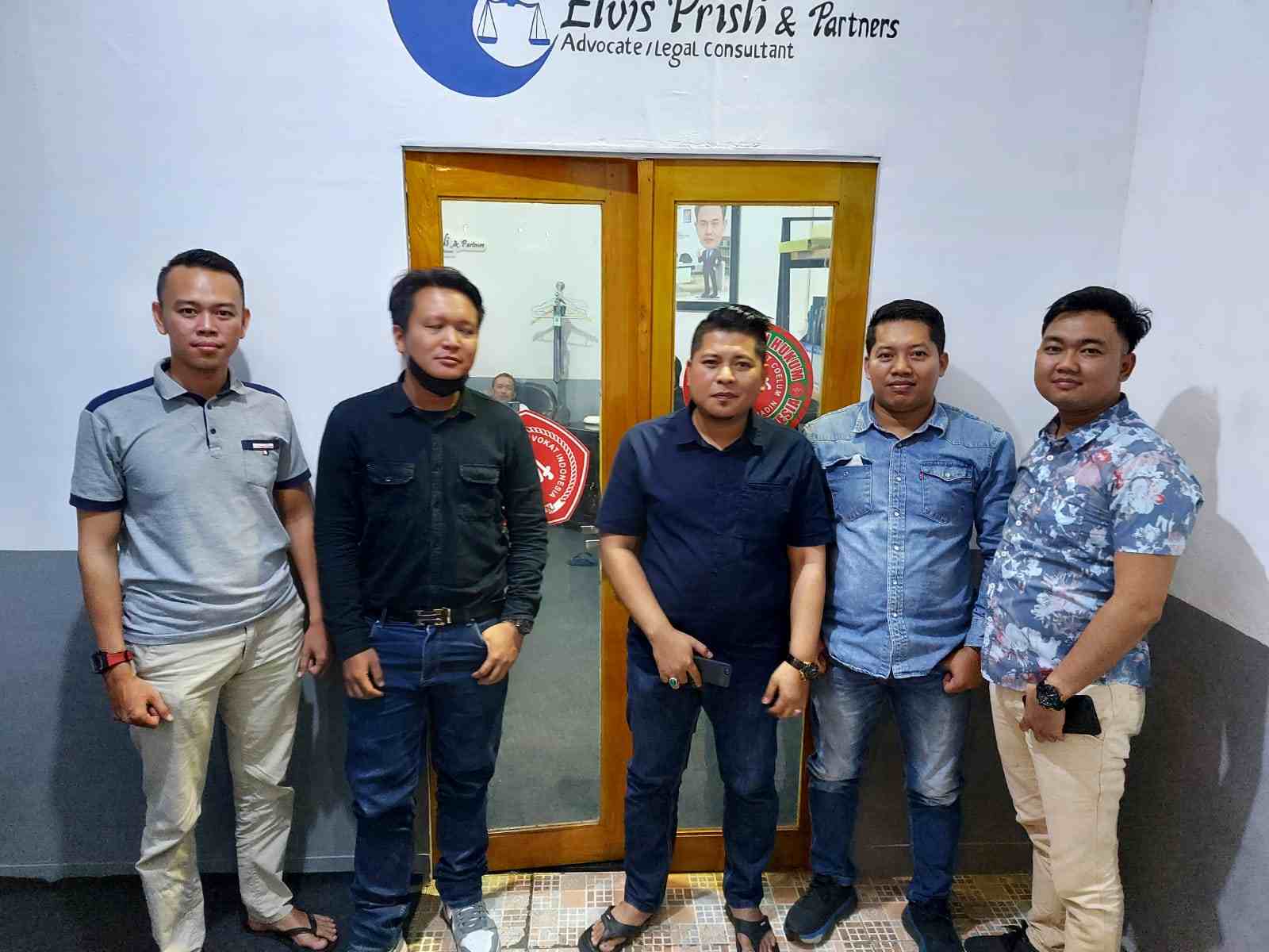 Penuntut Umum Tidak Menjalankan Putusan Sela Majelis Hakim