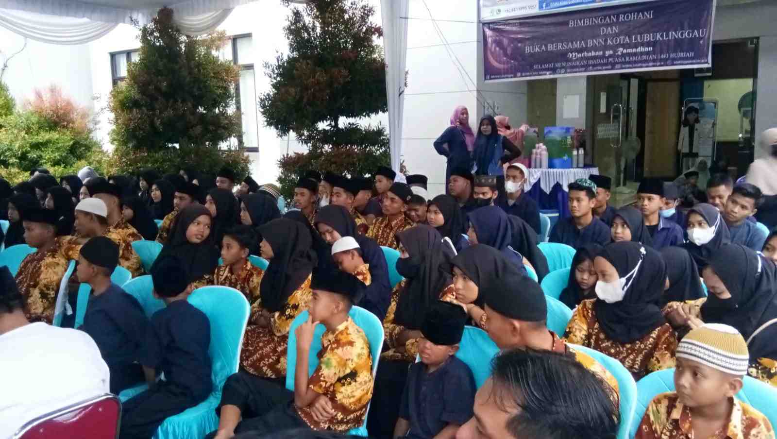 Sahabat Firli Bahuri, IWO dan BNN Lubuklinggau Peduli Anak Yatim