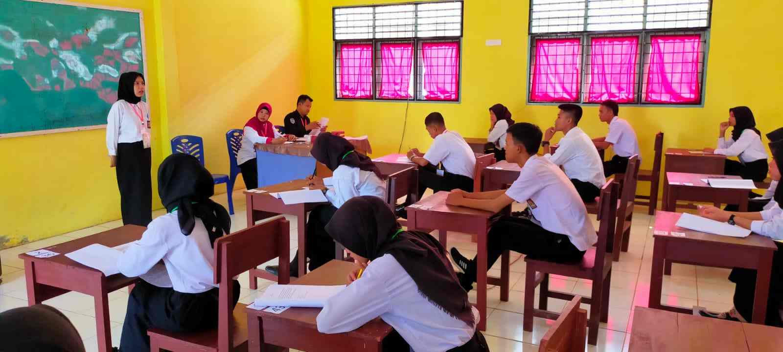 Pelajar SMKN 4 Lubuklinggau Jalani Uji Kompetensi Keahlian