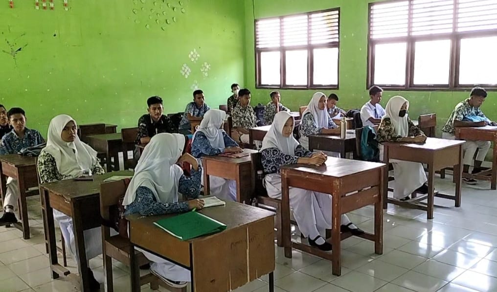 Langgar Juknis PPDB, Sekolah Negeri Terancam Tutup