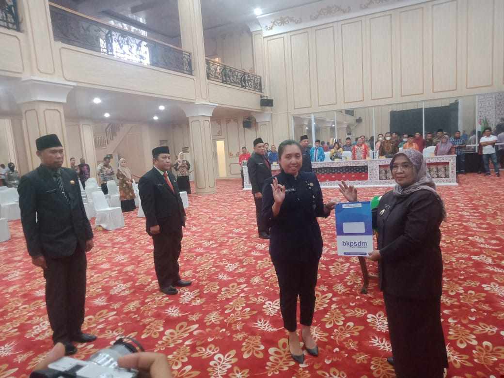 Enam Pejabat Pemda Musi Rawas Dilantik dan Diambil Sumpah