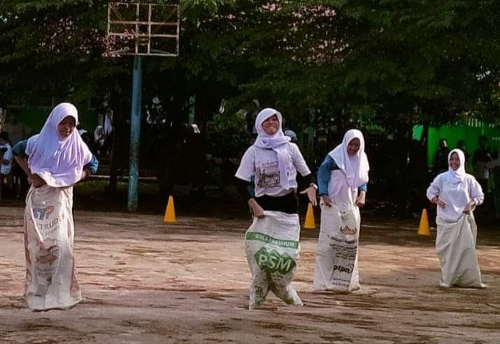 Classmeting SMPN 7 Lubuklinggau Diwarnai Lomba Seni, Olahraga dan Rangking I