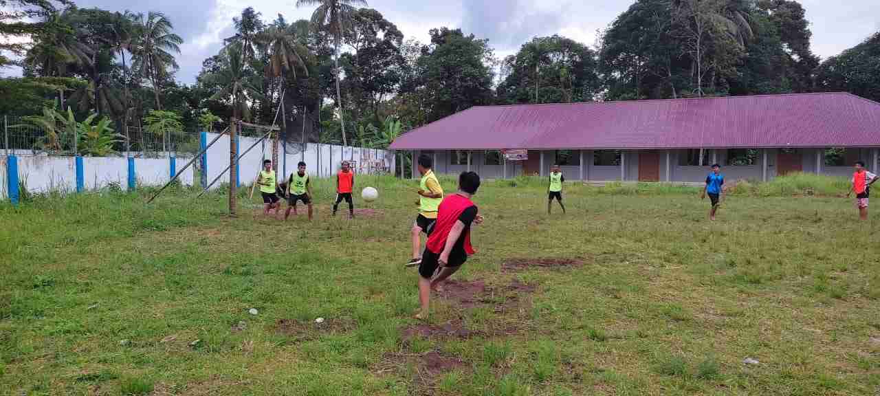 Pemuda Senalang Gelar Turnamen Sepak Bola Mini