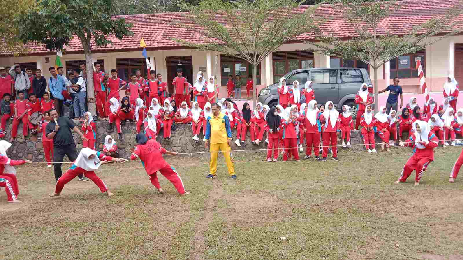 Riang Gembira Mewarnai 17an di SMAN 8 Lubuklinggau