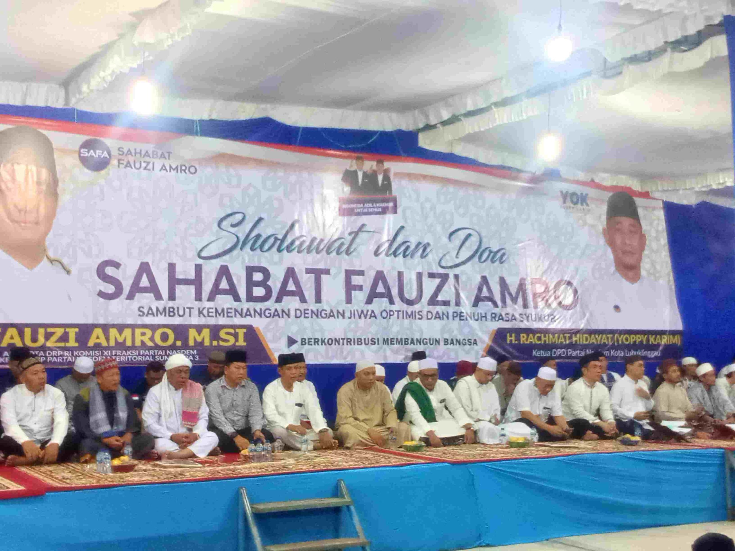 Fauzi Amro Shalawat Dan Doa Bersama Ribuan Pendukungnya di Malam Pergantian Tahun Baru 