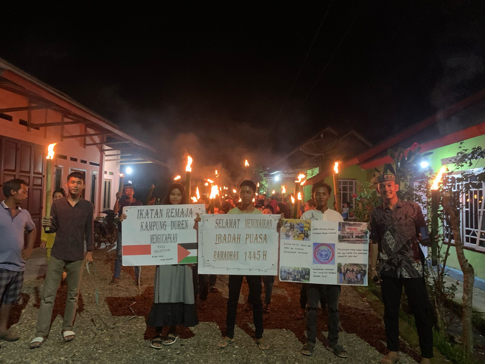 Ikatan Remaja Kampung Duren Gelar Pawai Obor